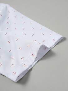 Manfinity Homme Camisa informal de manga corta con cuello abierto y estampado de moda de verano para hombre