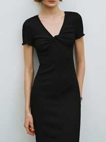 Lumivelle Vestido con cuello en V, torcido y de tela texturizada - Negro - Ver 7