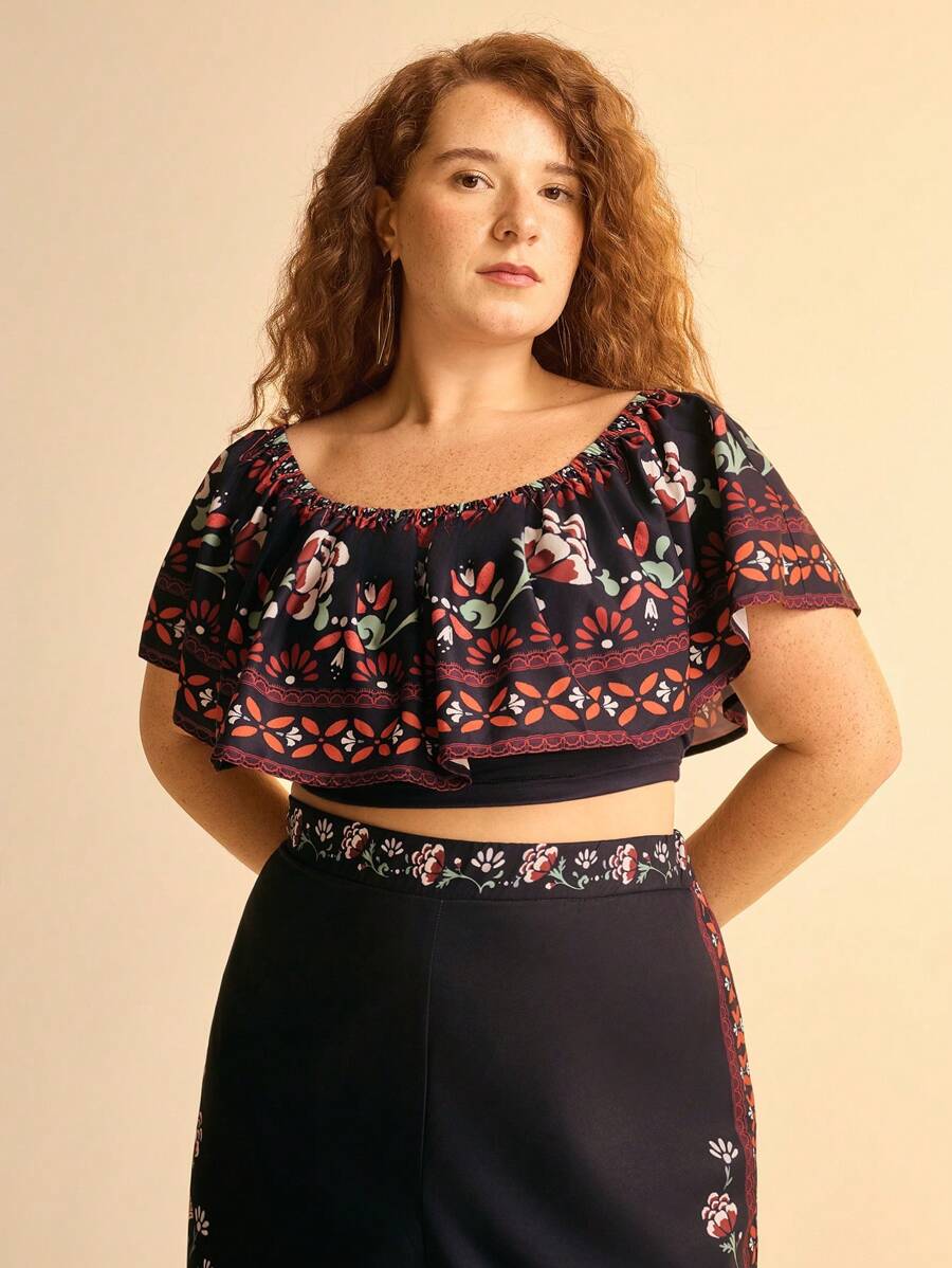 CAJUNI 大码女式波西米亚花卉印花荷叶边露肩休闲黑色衬衫，休闲度假 - 彩色 - 查看 1