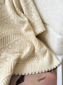 SHEIN Privé 大码女式钩针镂空 Polo 领休闲宽松优雅通勤毕业返校复古学院风短袖毛衣上衣，适合情人节、音乐会、表演、约会、正式派对、婚礼、性感、优雅、办公室、度假、海滩、美人鱼风格、生日派对、珍珠纽扣 - 杏色 - 查看 10