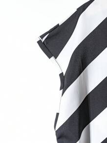 SHEIN Clasi Women's Elegant Striped Print Round Neck Side Twist Design Shoulder Sleeve Short Sleeve Blouse, Spring/Summer