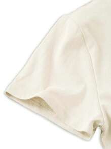 DrmWander Retro Crawfish Graphic Loose Round Neck Women Plus Size T-Shirt, Vintage Aesthetic Crawfish Summer Design, Casual Tee - Beige - View 5