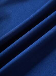 Astro Boy X SHEIN 男婴卡通图案蓝色休闲运动T恤和短裤套装