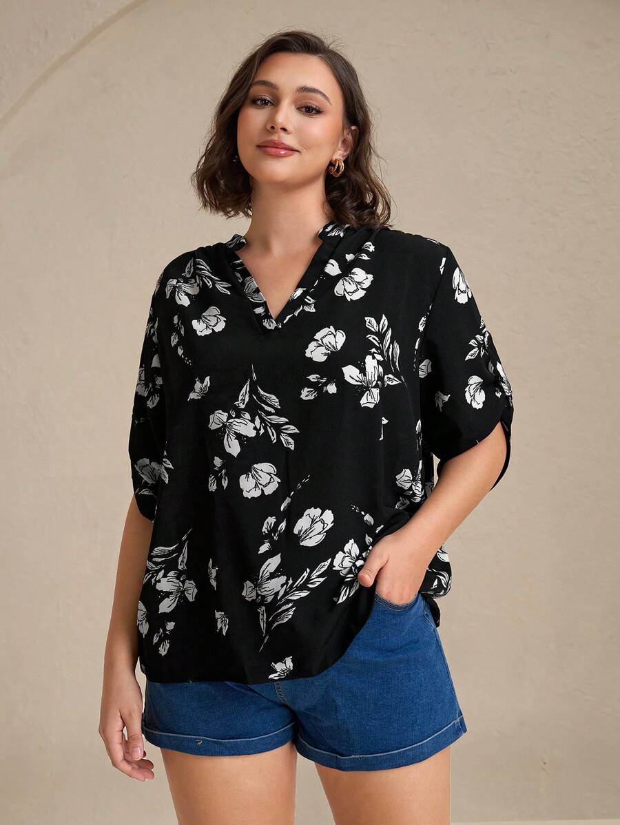 Chikora 大碼印花捲邊袖襯衫 - 黑與白 - 查看 1