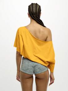 SUMWON WOMEN 露肩短款不对称图案印花节日演唱会 T 恤短袖派对夏季休闲都市装上衣 - 黃色 - 查看 2
