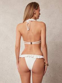 Top de bikini elegante y romántico con detalles plisados y volantes en los tirantes para vacaciones - Blanco - Ver 2
