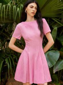 GENKIRA Đầm ngắn tay ngắn thắt eo họa tiết hình học lượn sóng lãng mạn tối giản vừa vặn màu hồng cổ tròn cho nữ - Hồng - Xem 6