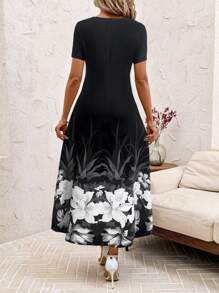 SHEIN Clasi Women's Elegant V-Neck Blue & White Floral Print Pocket Maxi Dress, Casual Vacation & Daily Wear, Spring/Summer,Dresses For Women Summer