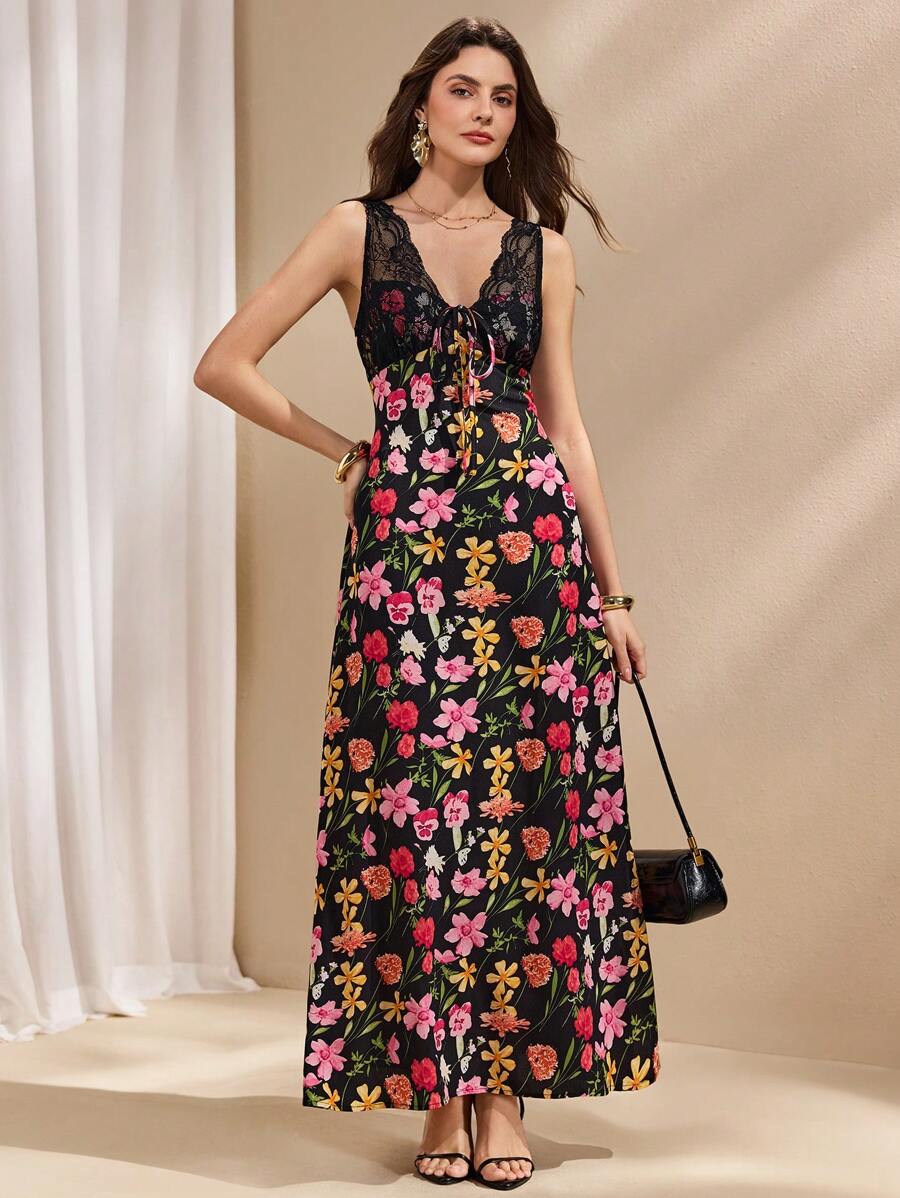 Chiquease 女士修身蕾丝拼布 V 领长裙 - 彩色 - 查看 1