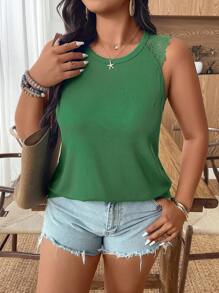 SHEIN Clasi Camiseta de tirantes de talla grande para mujer con empalmado elástico acanalado, encaje floral y unicolor