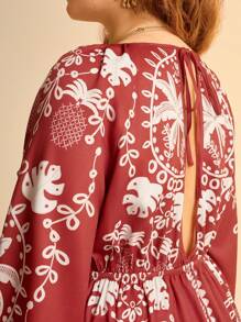 CAJUNI 加大码女式波西米亚风热带红色龟叶、菠萝、椰子树印花度假休闲海滩深 V 领灯笼袖露背长裙