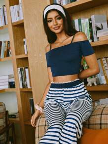 Minimalist Casual Ins Style Spaghetti Strap One Shoulder Striped Women Pajama Set Holiday Season - Blue and White - View 4