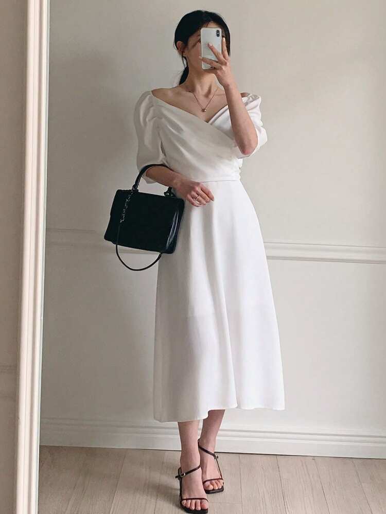 Women's Puff Sleeve Waist Cinched Mid-Length Dress