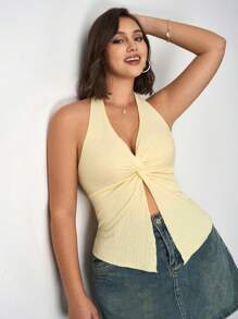 SHEIN Tall CURVE Plus Size Casual Minimalist Front Button Asymmetric Hem Halter Tank Top,Business Casual Woman - Yellow - View 6