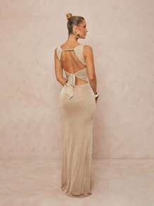 Lumalex فستان بياقة قارب مطوي وبنمط ضفيرة مطاطية