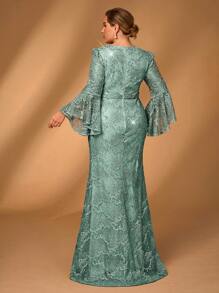 Serin Váy dài tay xẻ tà đuôi cá cổ chữ V màu hồng đậm thanh lịch & lãng mạn cỡ lớn kết hợp ngọc trai thêu cho mẹ - màu xanh lá - Xem 3