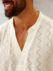 Manfinity Homme Camicia a maniche corte con motivo a jacquard e fori, taglio slim, vita morbida, motivo casual a rombi, colore bianco puro, adatta come regalo per il marito o il fidanzato di taglia grande - Bianco - Visualizzare 4