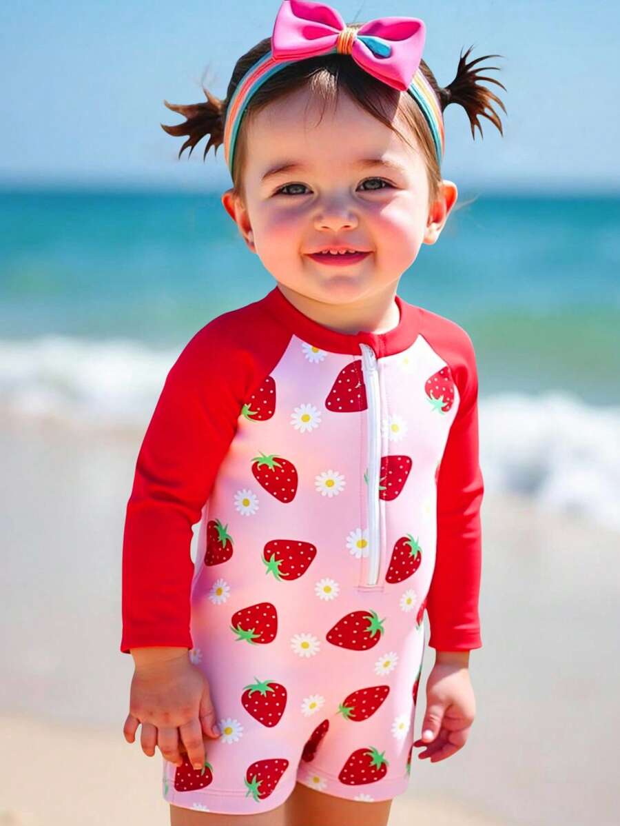 SHEIN Baby Girl Strawberry Print Raglan Sleeve One-Piece Rash Guard With Shorts - Multicolor - View 1