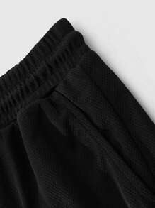 ROMWE MEN Street Life Men's Cartoon Print 2 In 1 Basketball Shorts, Suitable For Daily Wear In Spring/Summer - Black - View 6