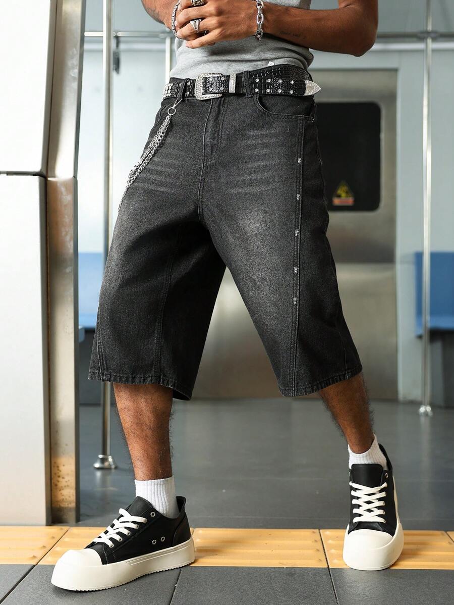 Manfinity Roghcode Men's Black Distressed Vintage Washed Denim Jorts - Grey - View 1