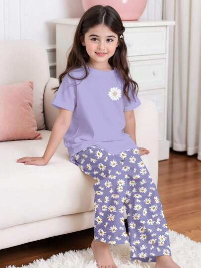 SHEIN Leap Crew Boho-stil med prästkrage och blommönster, Tween Girls Casual Minimalistisk Rundhalsad Kortärmad T-shirt och Lösa Byxor Hemklädesset, Lämplig För Sommaren