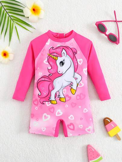 女童连体泳衣，带可爱独角兽心形图案，长袖和短裤，后拉链