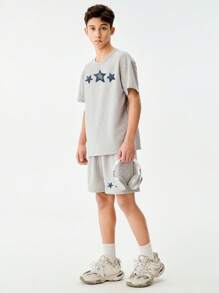 SHEIN Teen Boys Star Print T-Shirt & Shorts Set For Summer