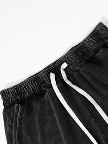 Manfinity EMRG Men's Distressed Casual Summer Drawstring Waist Streetwear Shorts, Emo, 2000s Style - Black - View 4