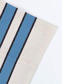 男士字母条纹印花V领休闲短袖T恤