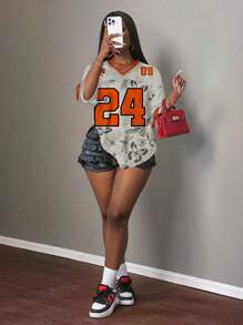 Slaydiva Casual Minimalist Sporty Street Style Butterfly Pattern V-Neck Short Sleeve Loose T-Shirt, Plus Size, Suitable For Summer Summer Outfits Vcay Women Summer Clothing - Multicolor - View 6