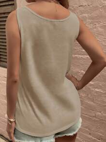 SHEIN Top de tirantes a rayas de moda para mujer talla grande, cuello redondo, con botones, casual y versátil - Caqui - Ver 2
