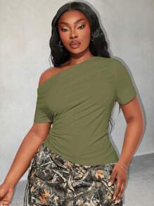 SHEIN SXY Camiseta de manga corta de talla grande con corte asimétrico y drapeado ajustado para mujer