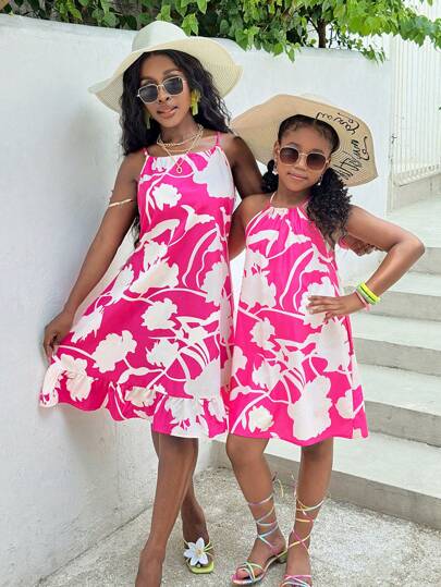 SHEIN Tween Girls' Casual Vacation Chiffon Floral Colorblock A-Line Halter Dress, Mommy And Me Matching Outfits (2 Pieces Sold Separately)
