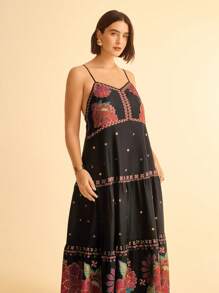 CAJUNI 波西米亚风热带花卉印花无袖露背系带多层黑色超长连衣裙，适合大码女式