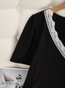 SHEIN Women's Casual Lace Trim V-Neck Hem Slit Design Nightgown,Women Sleepwear Tops, Women S Tops, Cute Tops Women - Black - View 5