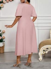 SHEIN Lady 春夏优雅通勤办公室粉色针织圆领喇叭泡泡袖中长短袖大码连衣裙女士办公室服装女士连衣裙优雅夏季女士服装 - 粉色 - 查看 2