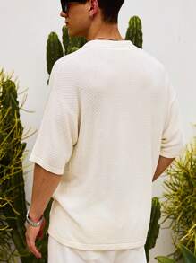 Manfinity RSRT 男士花卉刺绣前扣休闲短袖针织上衣沙滩装 - 白色 - 查看 2