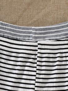 SHEIN 2pcs/Set Young Girls Elastic Striped Short Sleeve T-Shirt & Bell-Bottom Pants Outfit, Summer - Multicolor - View 7