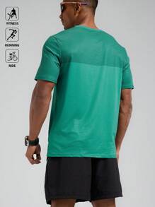 Manfinity Sport Polished Conjunto de ropa deportiva de 2 piezas para hombre con Top de cuello redondo de manga corta en verde y pantalones cortos negros - Conjunto de ropa para entrenamiento, correr