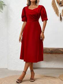 SHEIN Clasi Vestido elegante de verano para damas con cuello de corazón, mangas abultadas cortas y unicolor