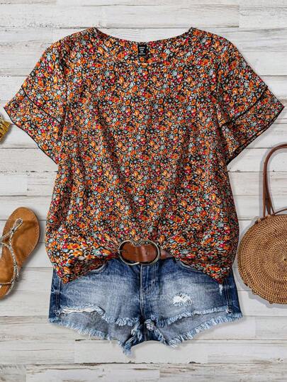 SHEIN Clasi Plus Size Women's Ditsy Floral Elegant Layered Ruffle Sleeve Casual Blouse, Suitable For Everyday Wear Blouses For Women