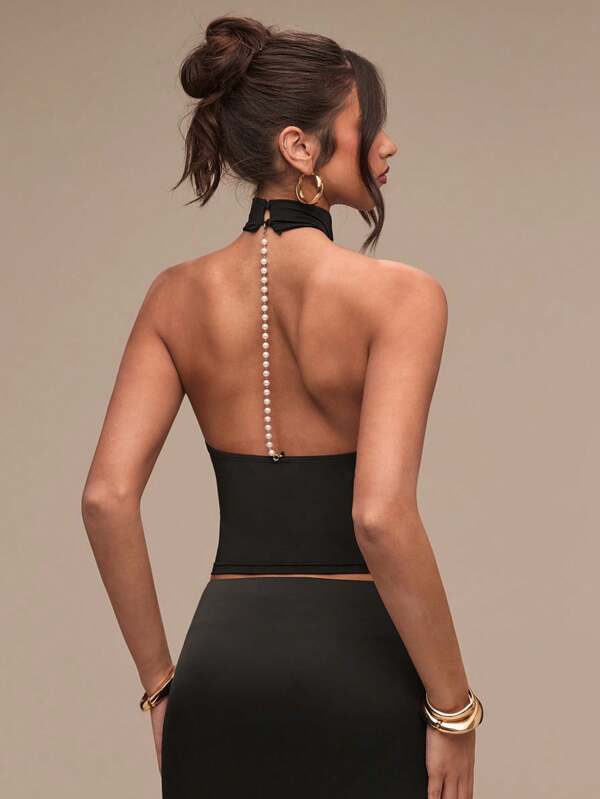 SHEIN BAE Summer Women's Clothing Black Solid Color Half Turtleneck Backless Pearl Chain Embellished Women's Tops /Summer Tops/Crop Tops/Off The Shoulder Top/Black Top