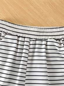 Young Boy Knit Striped Patchwork Distressed Printed Shorts, Korean Style Street Fashion - Multicolor - View 8