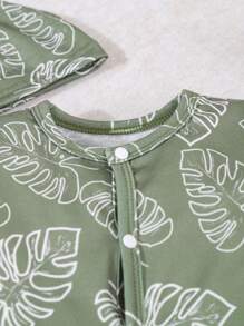 SHEIN 6 件套新生儿男孩/女孩绿色条纹和叶子印花连体衣、睡衣带帽子