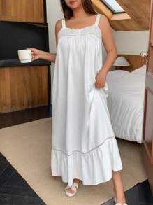 Dazy Plus Plus Size Contrast Lace White Spaghetti Strap Nightgown ,Vacation Pajama