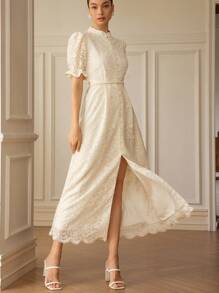 Aveloria Rosie 法式蕾丝浪漫长裙，正面有纽扣，短袖，收腰 - 杏色 - 查看 1