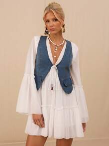 SHEIN Forever 21 夏季女士舞会/正式场合/海滩/度假/可爱/西式服装/商务休闲/优雅/生日/外出/夜店/办公室/音乐节/锐舞派对/工作/高雅/乡村音乐会/早午餐/邮轮/老钱/机场/端庄/教堂/仙女风/下午茶/千禧年/街头风/2000年代/迪斯科/春假/毕业典礼/婚礼宾客/鸡尾酒会/复古/紧身/度假/蓝色吊带牛仔背心 - 淺色水洗藍 - 查看 3