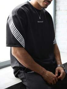 Manfinity VCAY 2pcs Men's Knit Casual Elastic Waist Loose Fit Short Sleeve T-Shirt And Straight Leg Shorts Set Summer Outfit - Black - View 2