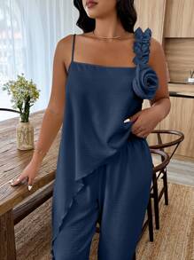 SHEIN Clasi 2件套大码女式无袖纯色3D花卉上衣和裤子套装 - 藏蓝色 - 查看 1