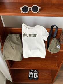 SHEIN 买 2 送 1，3 件/套婴儿男孩/女孩舒适休闲时尚百搭字母印花白色短袖 T 恤、针织上衣、工装短裤和斜挎包，适合春夏季室内、户外、日常、运动、玩耍、派对、摄影、假日、节日